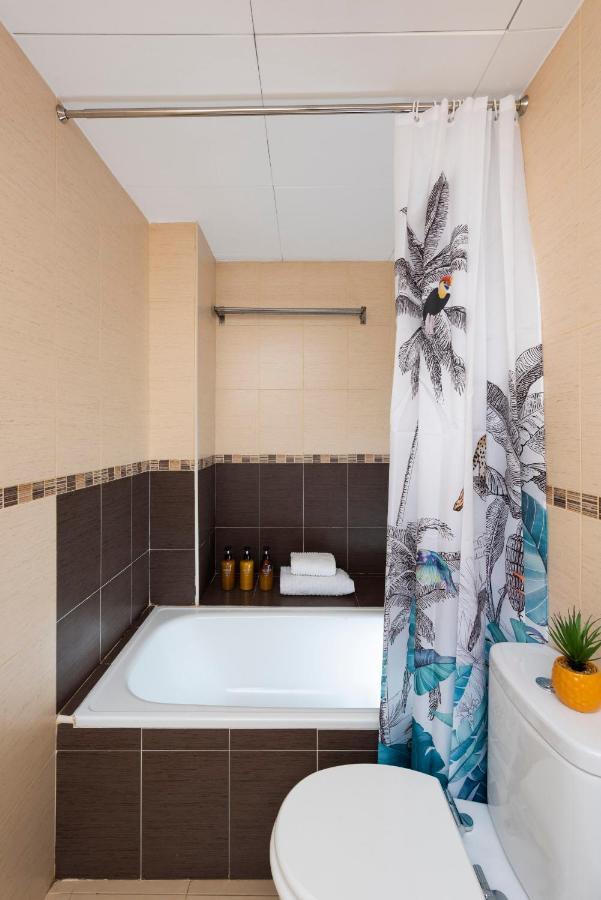 Unika Homes Malaga Beach & City Εξωτερικό φωτογραφία